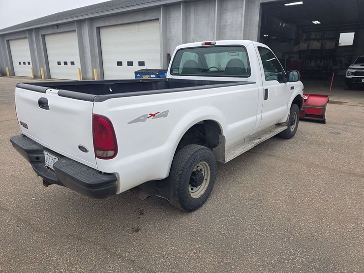 1999-ford-f250-xl-image-13