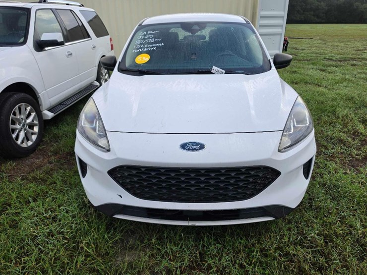 2020-ford-escape-image-2