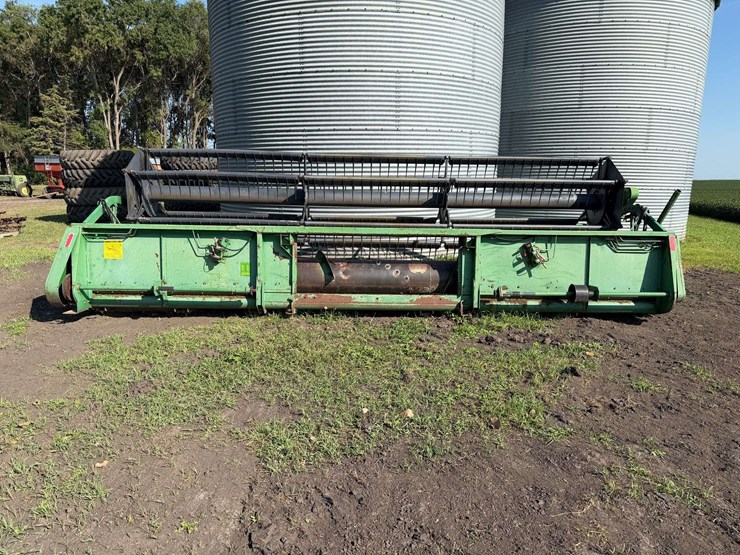 john-deere-920-image-32