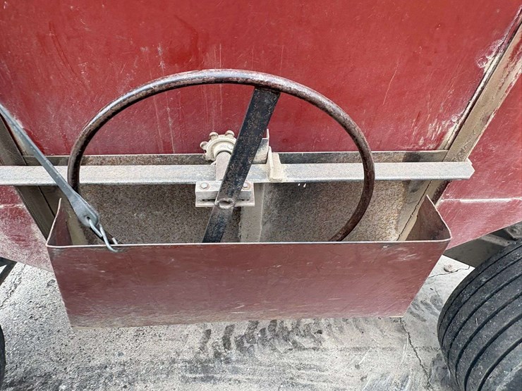 m&w-little-red-wagon-image-20