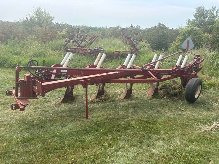 case-ih-700-image-2