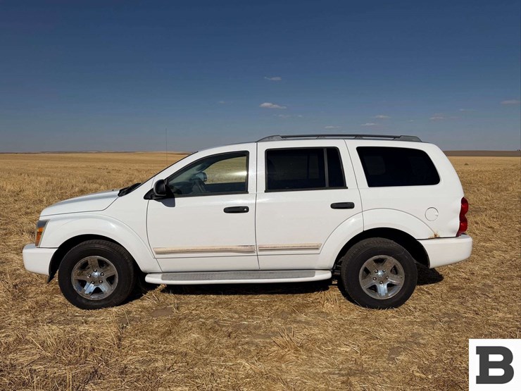 2005-dodge-durango-image-2