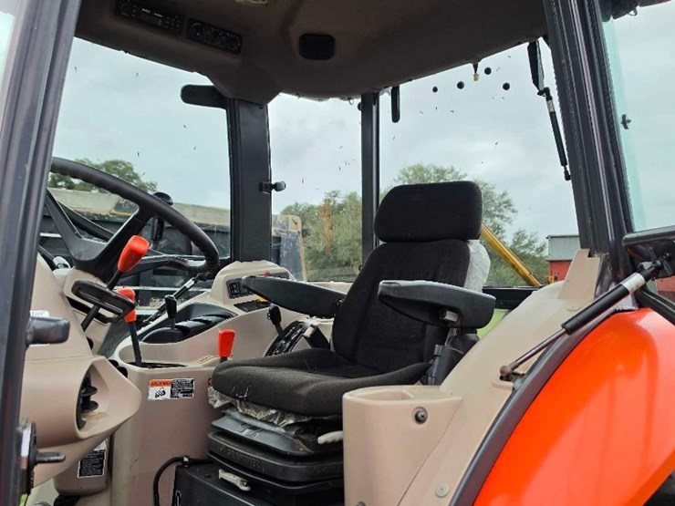 kubota-m7060-image-13