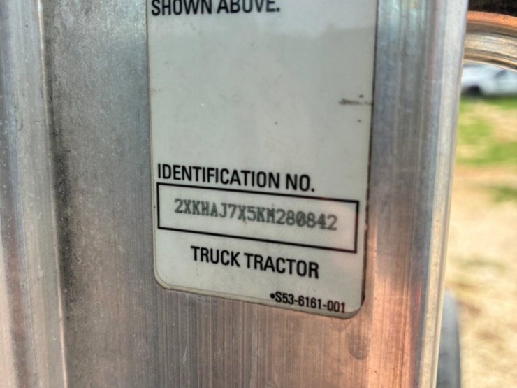 2019-kenworth-t370-image-16