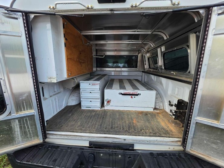 2019-ford-f250-xl-image-6