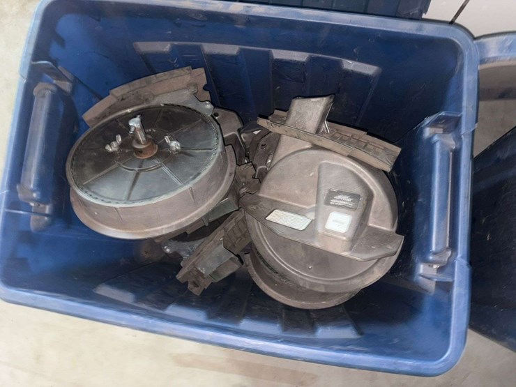 2014-kinze-3140-image-30
