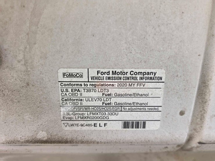 2020-ford-f150-xl-image-15