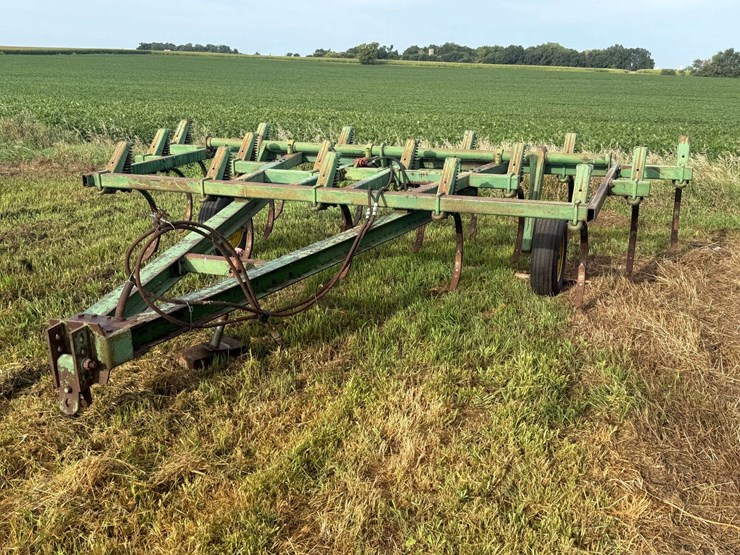 john-deere-1610-image-3