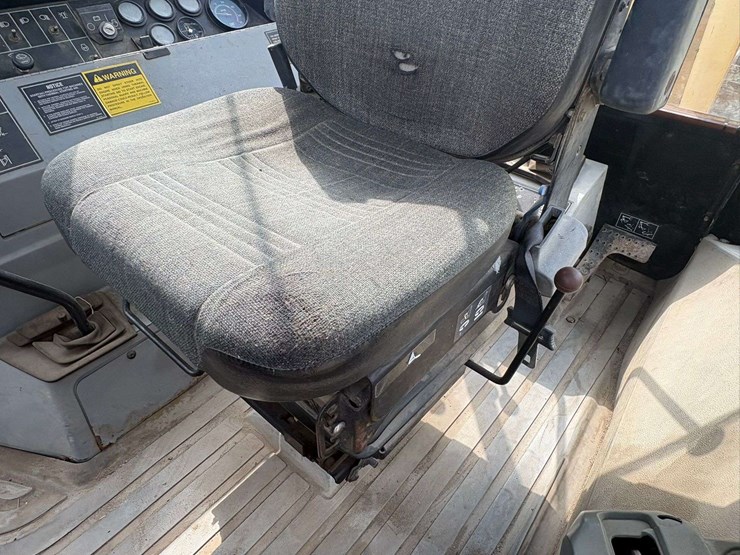 1995-caterpillar-426b-image-53