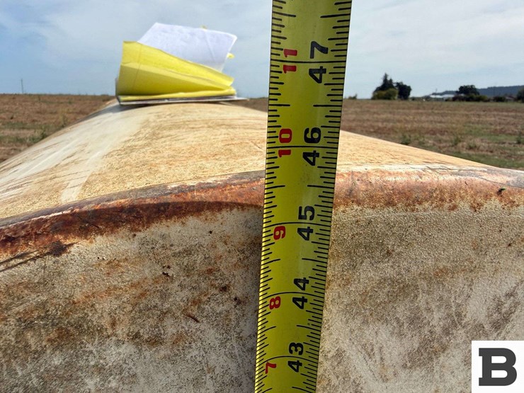 1,000-gallon-horizontal-fuel-tank-image-11