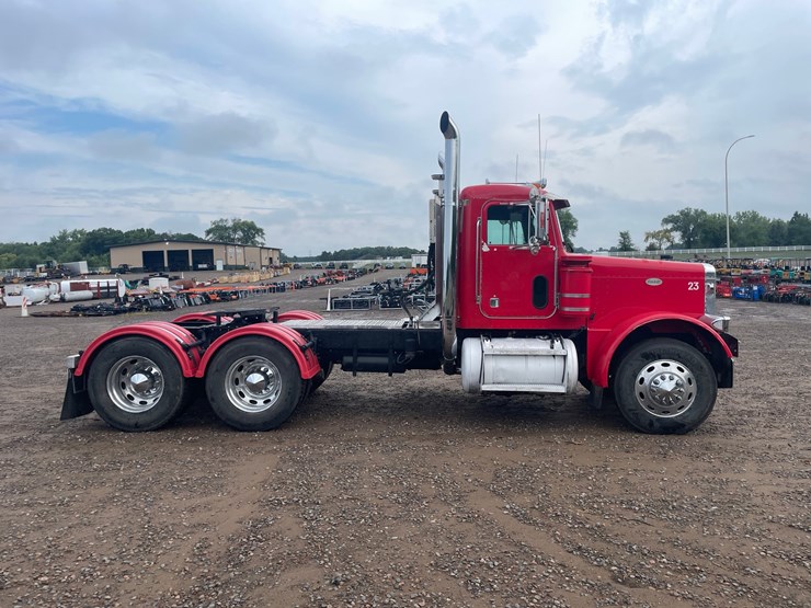 1999-peterbilt-379-image-6