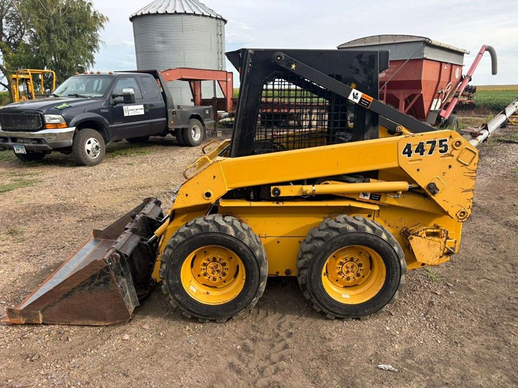 deere-4475-image-3