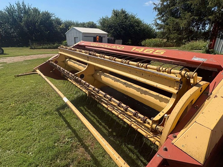 new-holland-1465-image-10