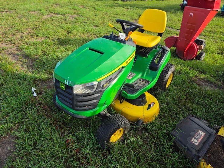 john-deere-la-image-2