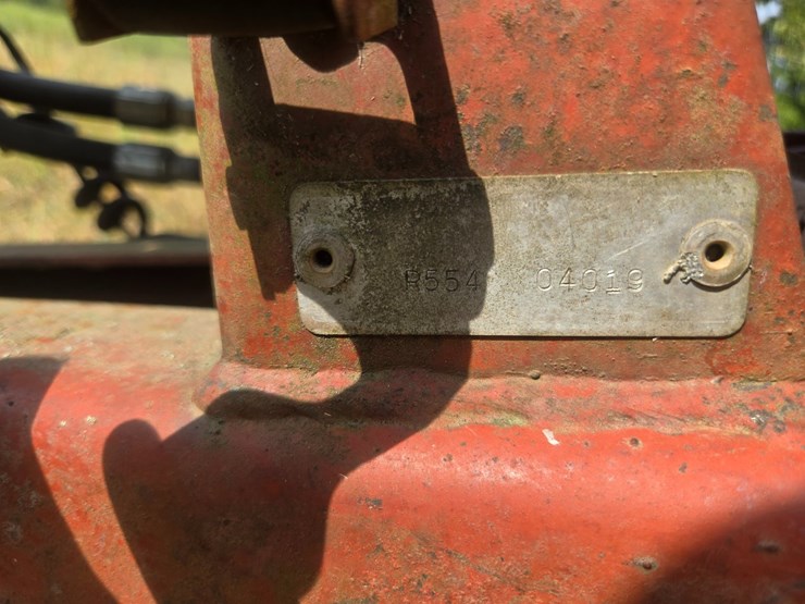hesston-5540-image-46