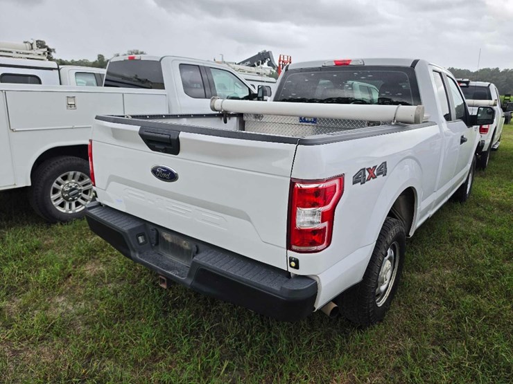 2019-ford-f150-xl-image-4