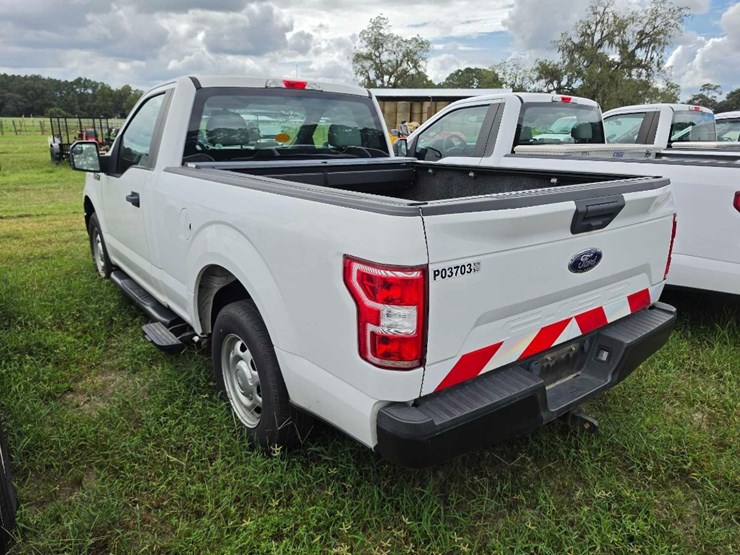 2019-ford-f150-xl-image-4
