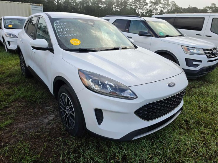 2022-ford-escape-image-1