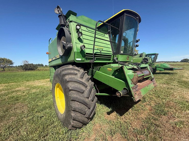 john-deere-7720-image-4