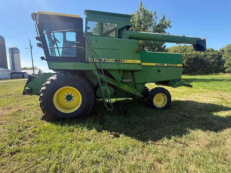 john-deere-7720-image-13
