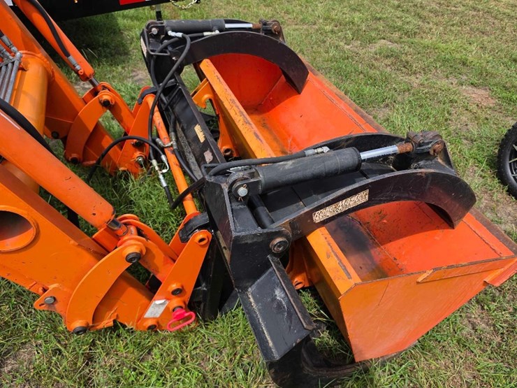 kubota-m8200-image-8