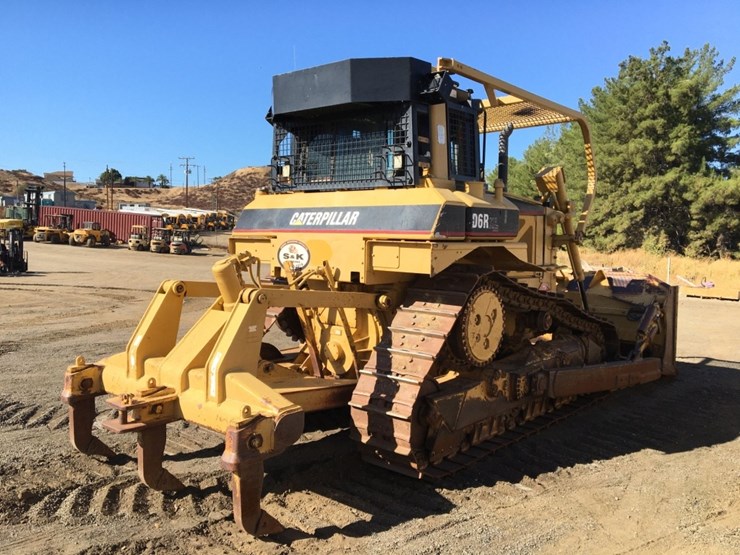 2001-caterpillar-d6r-xl-image-3