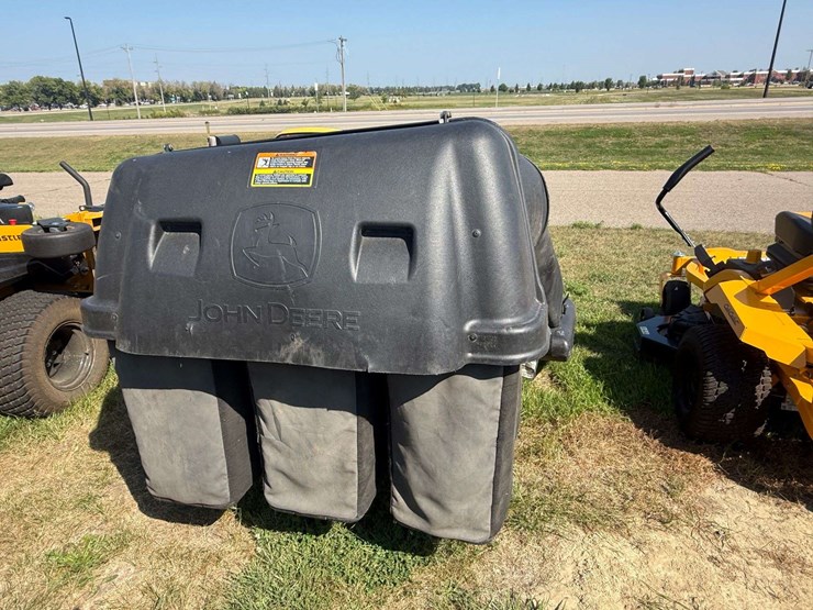 john-deere-x720-image-3