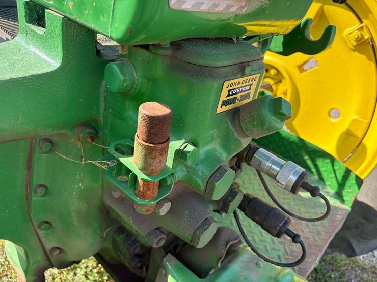 1951-john-deere-b-image-29