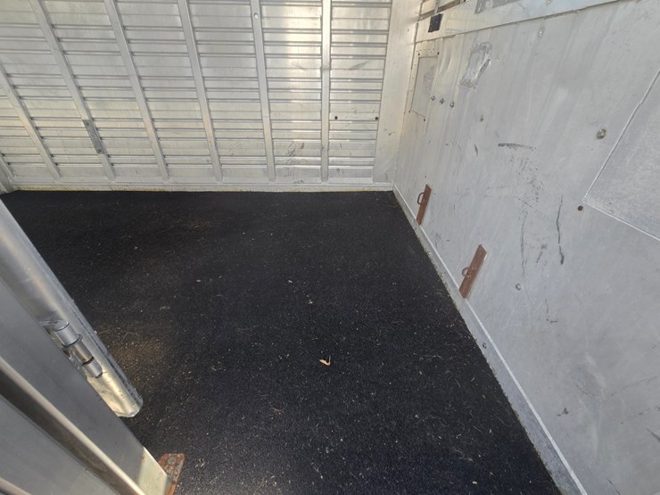 #26361-•-1995-30'-featherlite-trailer-image-17