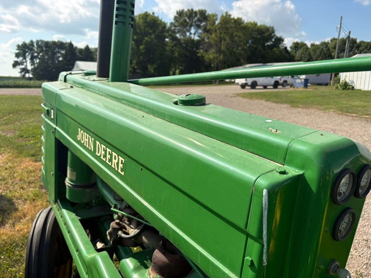1951-john-deere-b-image-26