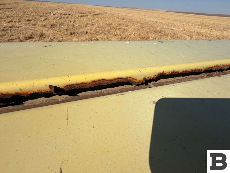 john-deere-8350-image-37