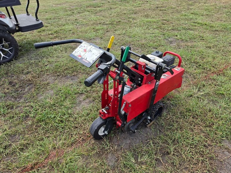 167---gas-powered-walk-behind-sod-cutter-image-3