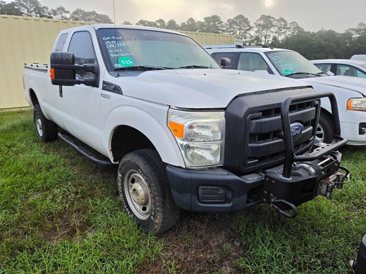 2015-ford-f250-image-1