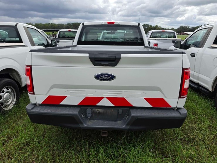 2018-ford-f150-xl-image-5