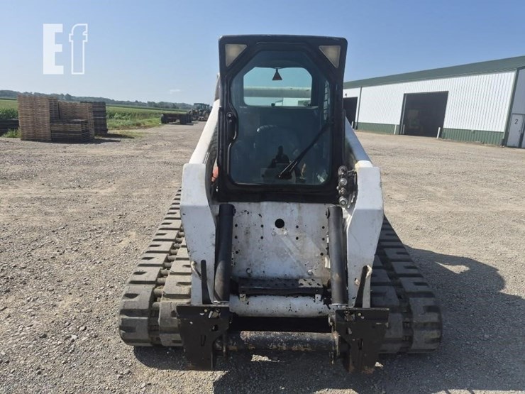 2007-bobcat-t320-image-6