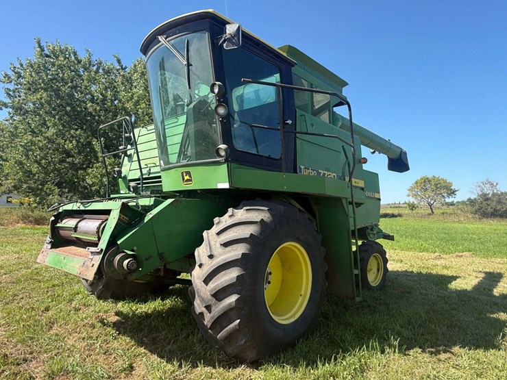 john-deere-7720-image-1