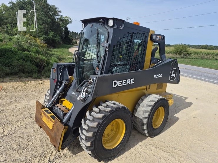2024-deere-320g-image-1