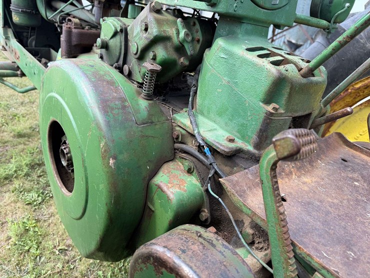 john-deere-50-image-34