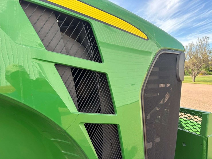 2006-john-deere-8430t-image-38