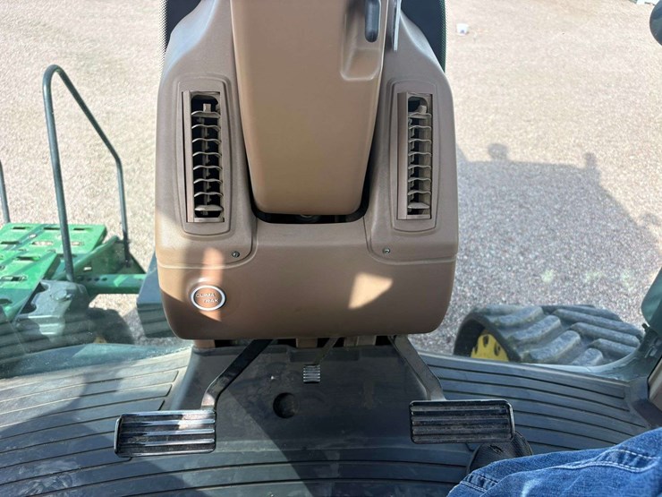 2006-john-deere-8430t-image-58
