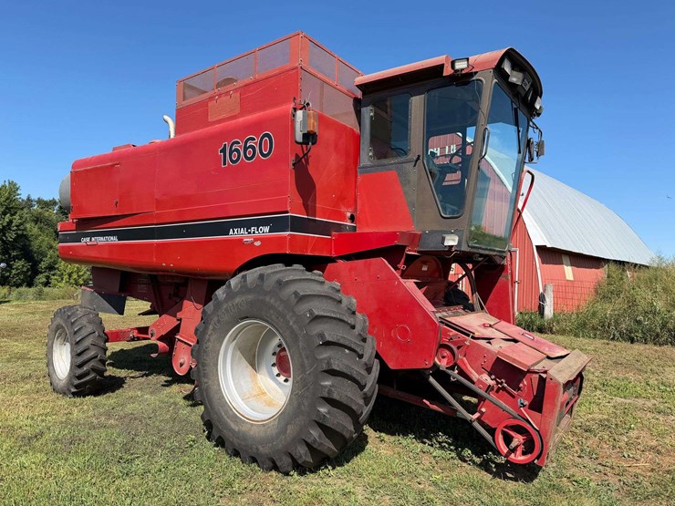 case-ih-1660-image-1