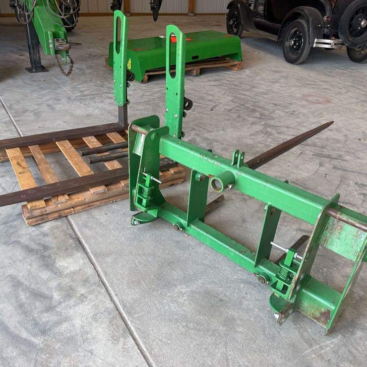 JOHN DEERE 741