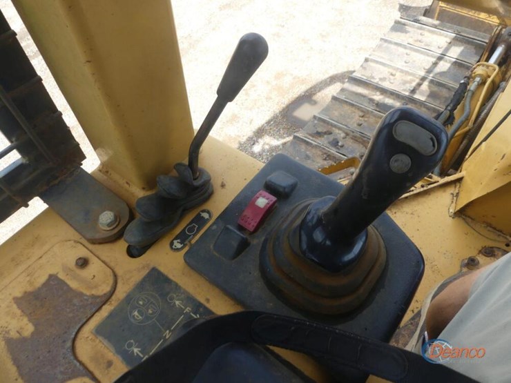 2004-caterpillar-d5g-image-14