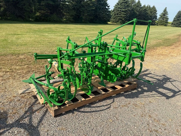 john-deere-2-image-2