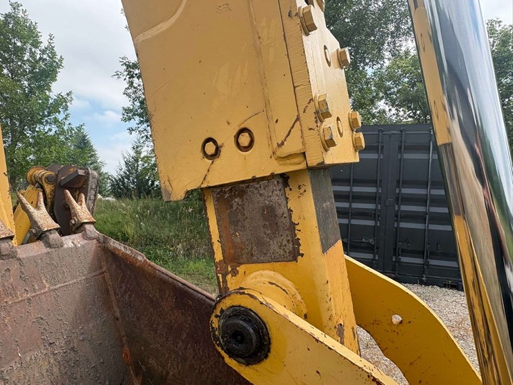 1995-caterpillar-426b-image-21