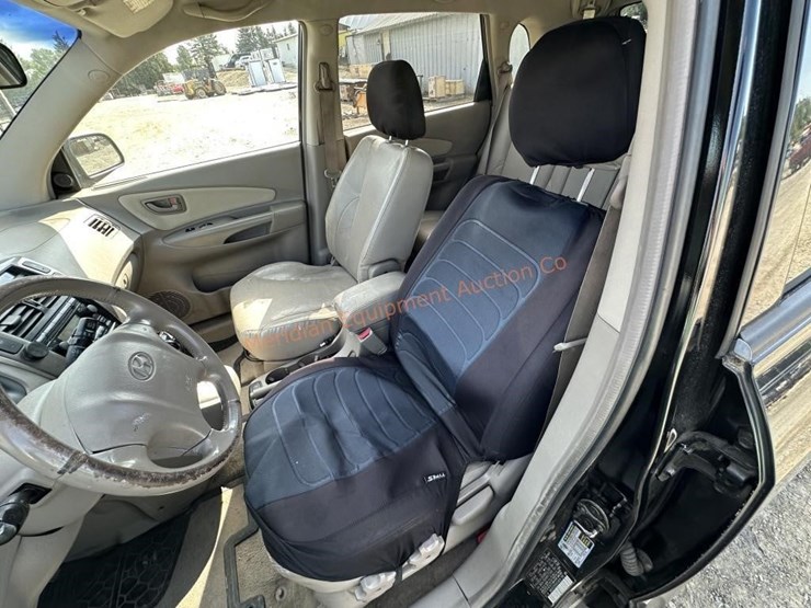 2005-hyundai-tucson-image-23