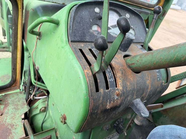 john-deere-4020-image-42