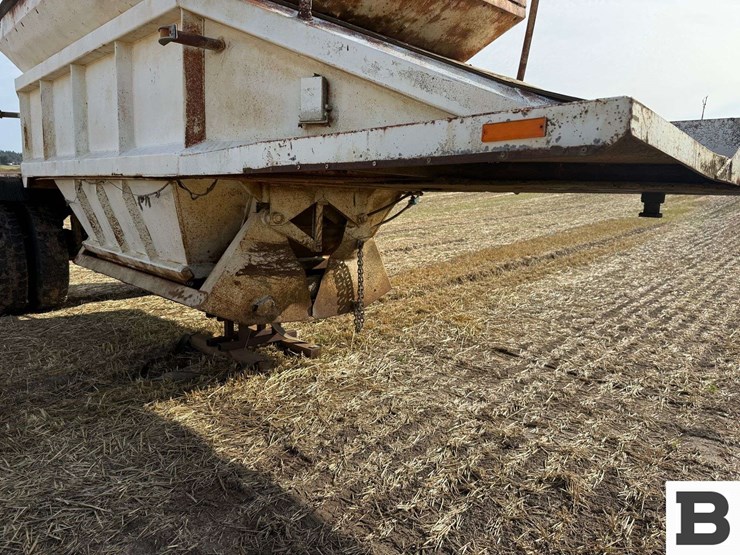 1969-utl-utility-steel-belly-dump-trailer-image-26