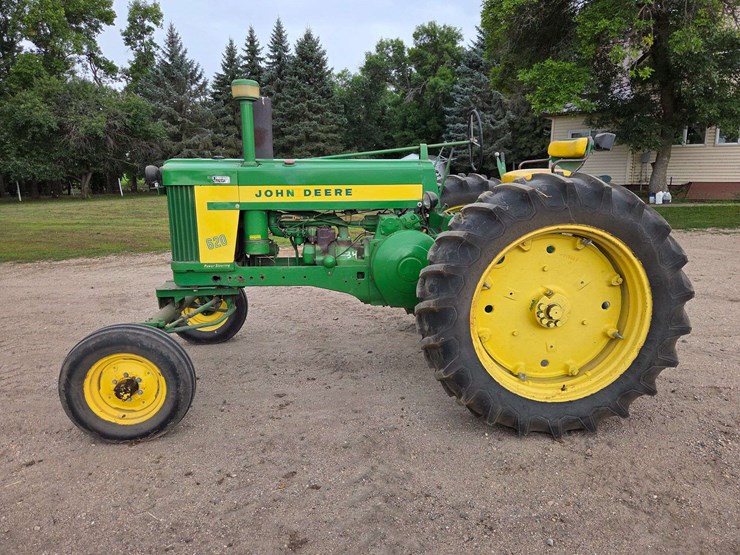john-deere-620-image-1
