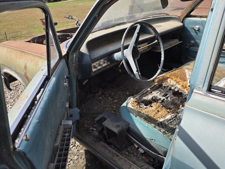 1963-chevrolet-impala-4dr-sedan-image-7